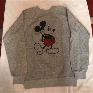 mickey mouse sweatshirt. size M